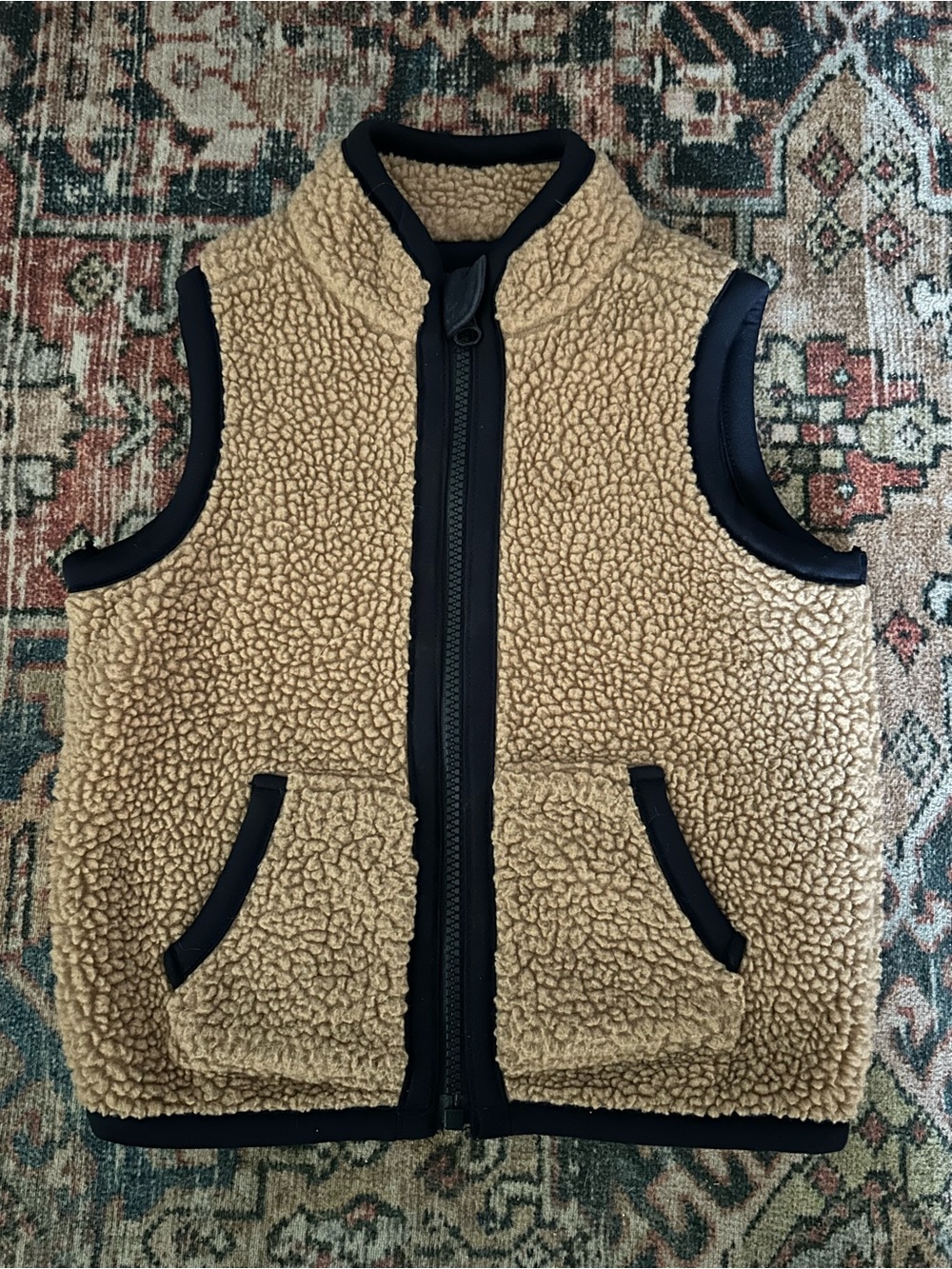 Old Navy Sherpa-Lined Vest, size 2T